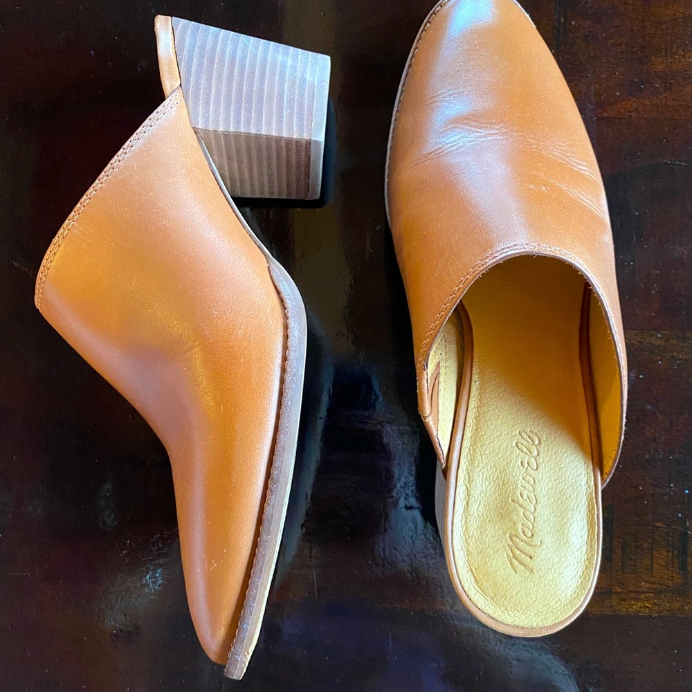 Like new The Harper Mule in English saddle Carmel fawn madewell clog mules J8560